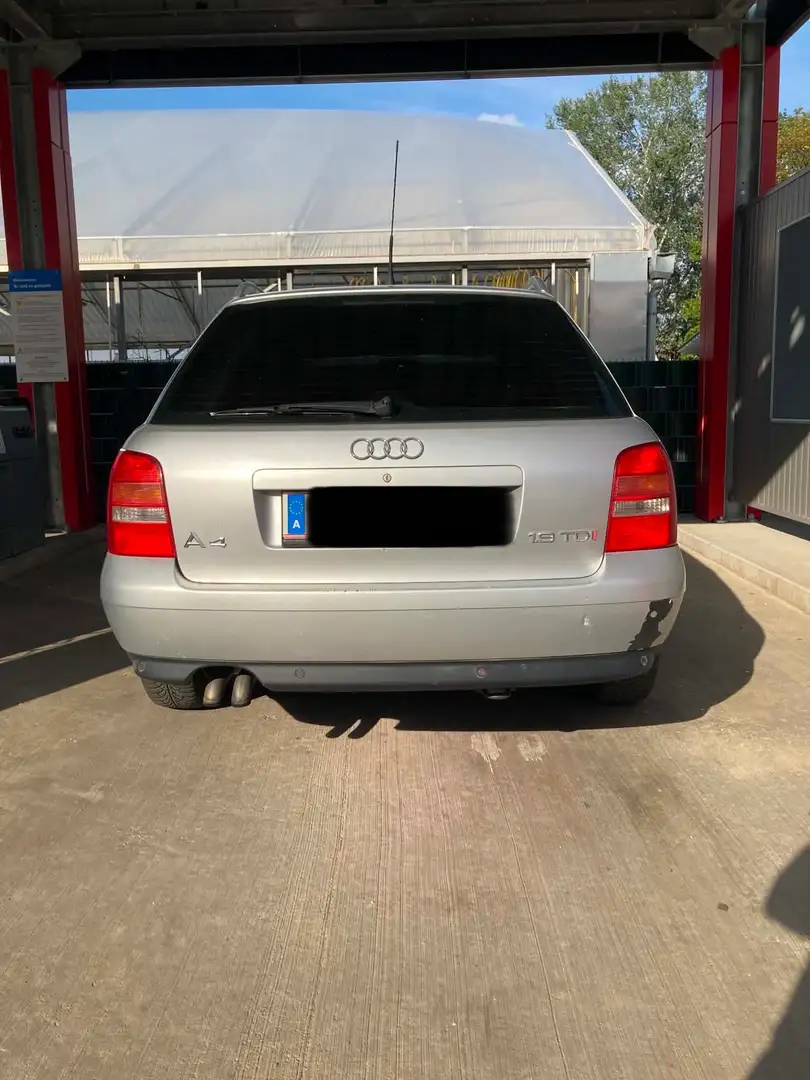 Audi A4 Avant 1.9 TDI - 1