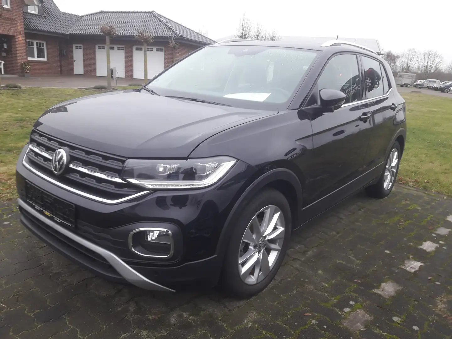 Volkswagen T-Cross Style 1,0TSi +Nebel, Klima, USB, Shzg+++ Schwarz - 2