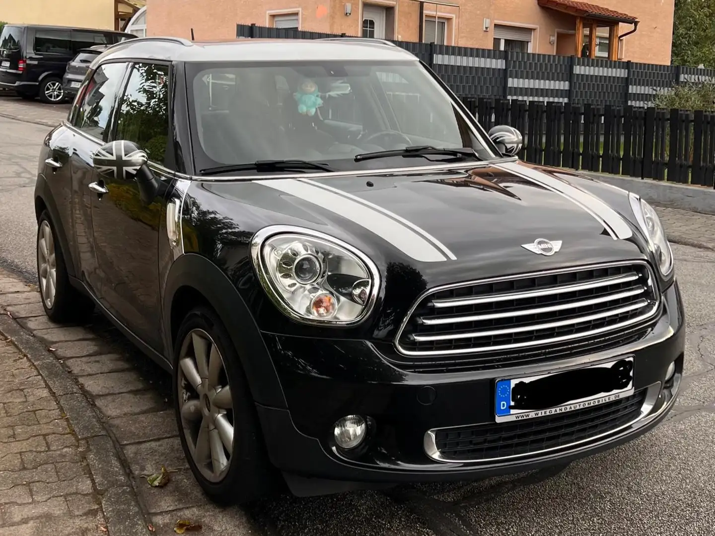 MINI Cooper Countryman Mini Cooper Countryman Černá - 2