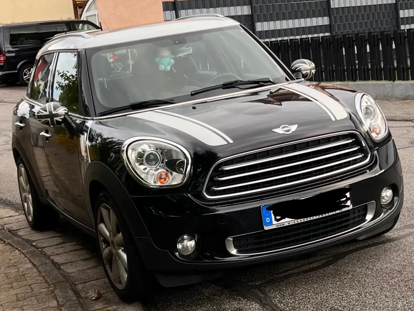 MINI Cooper Countryman Mini Cooper Countryman Černá - 1