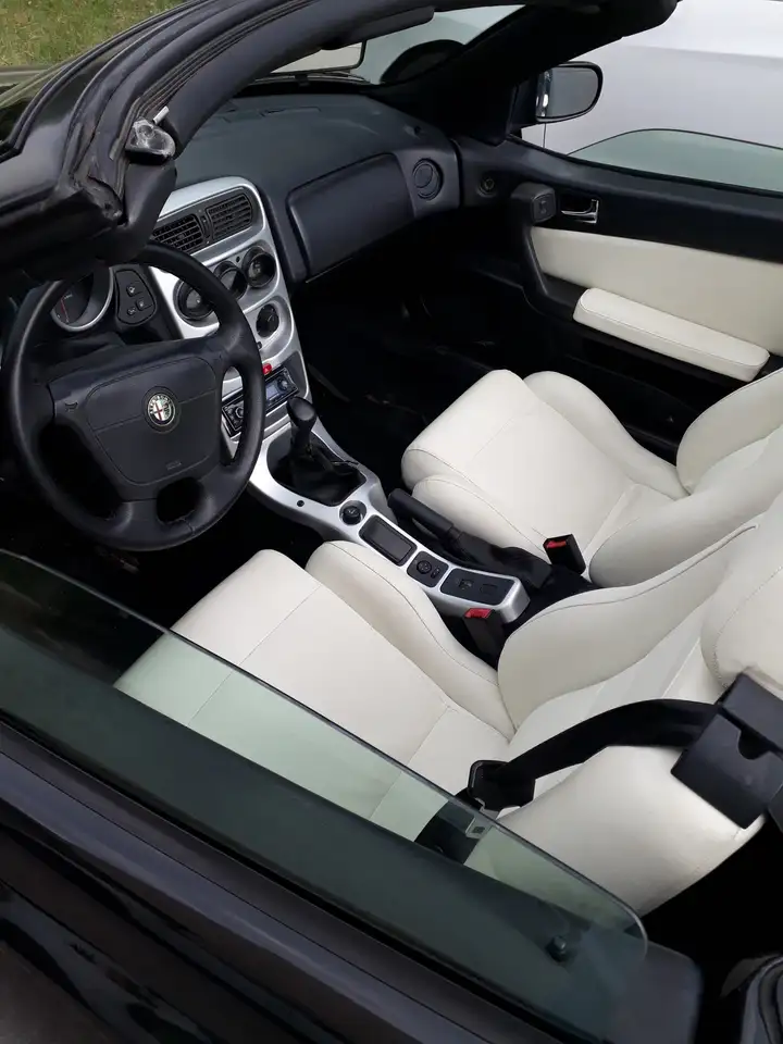 Alfa Romeo Spider 2.0 ts 16v, foto 8