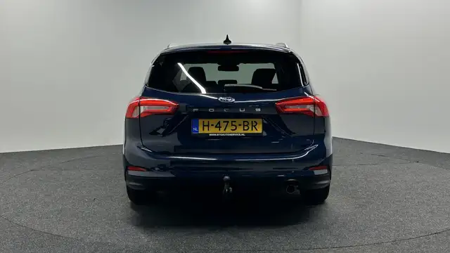 Ford Focus view 7