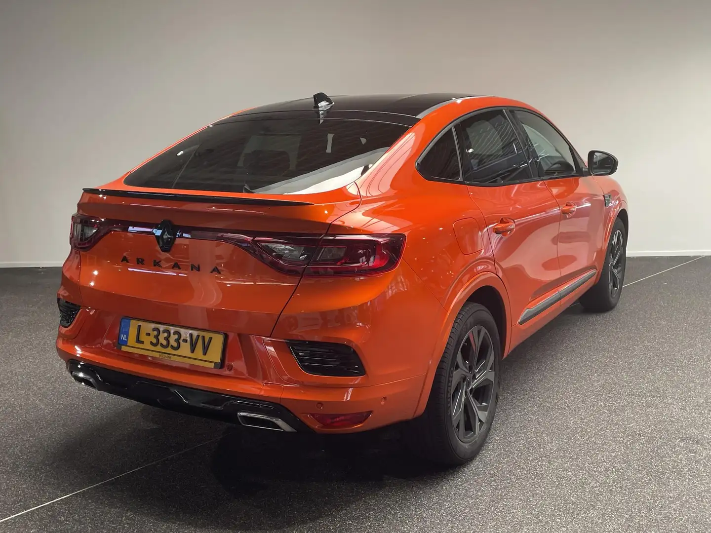 Renault Arkana 1.6 E-Tech Hybrid 145 R.S. Line Apple/AndroidCarpl Oranje - 2