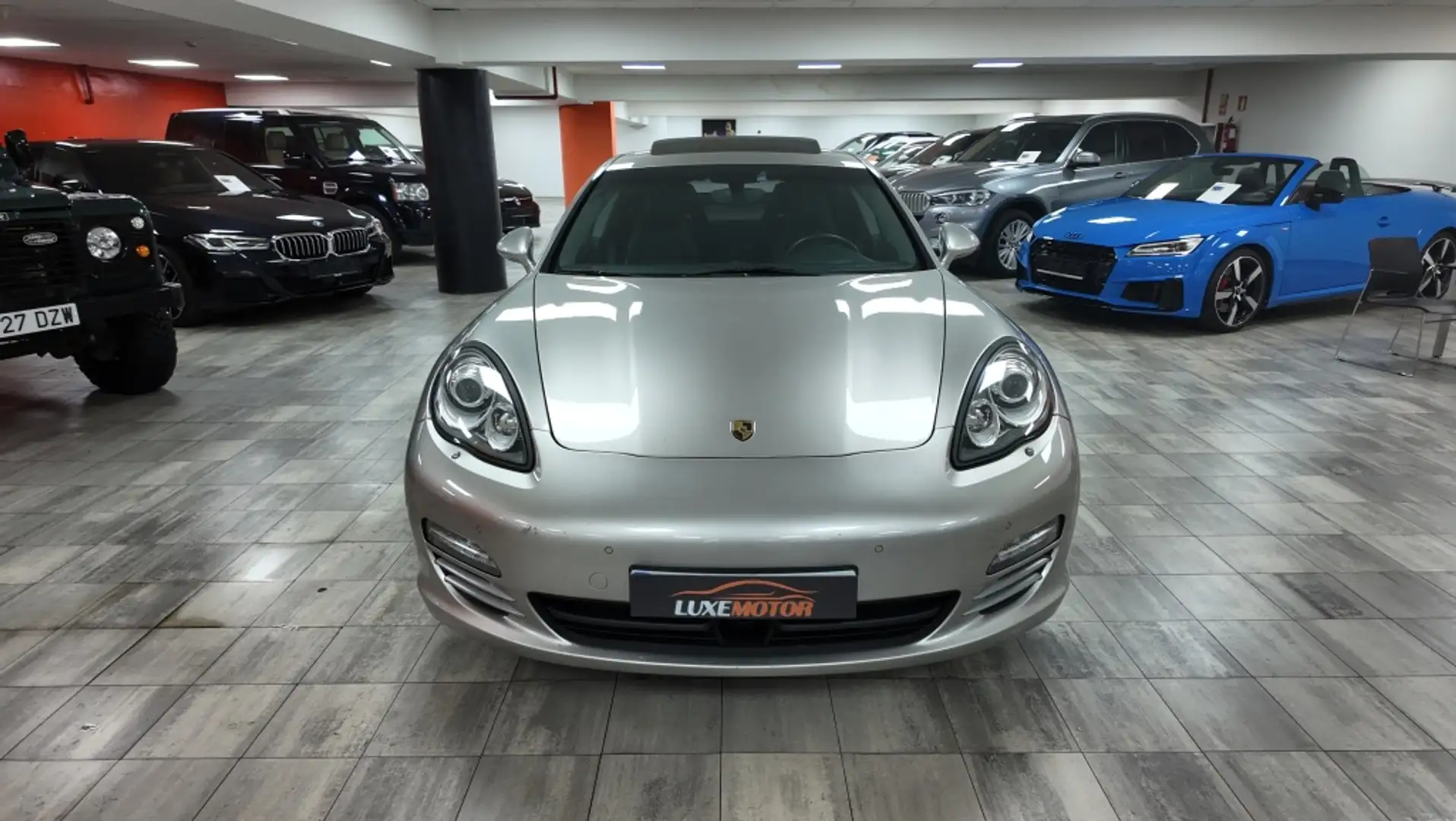 Porsche Panamera S Beige - 2
