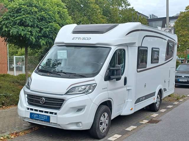 Etrusco T6900SB 7Meter, Solaranlage, Markise