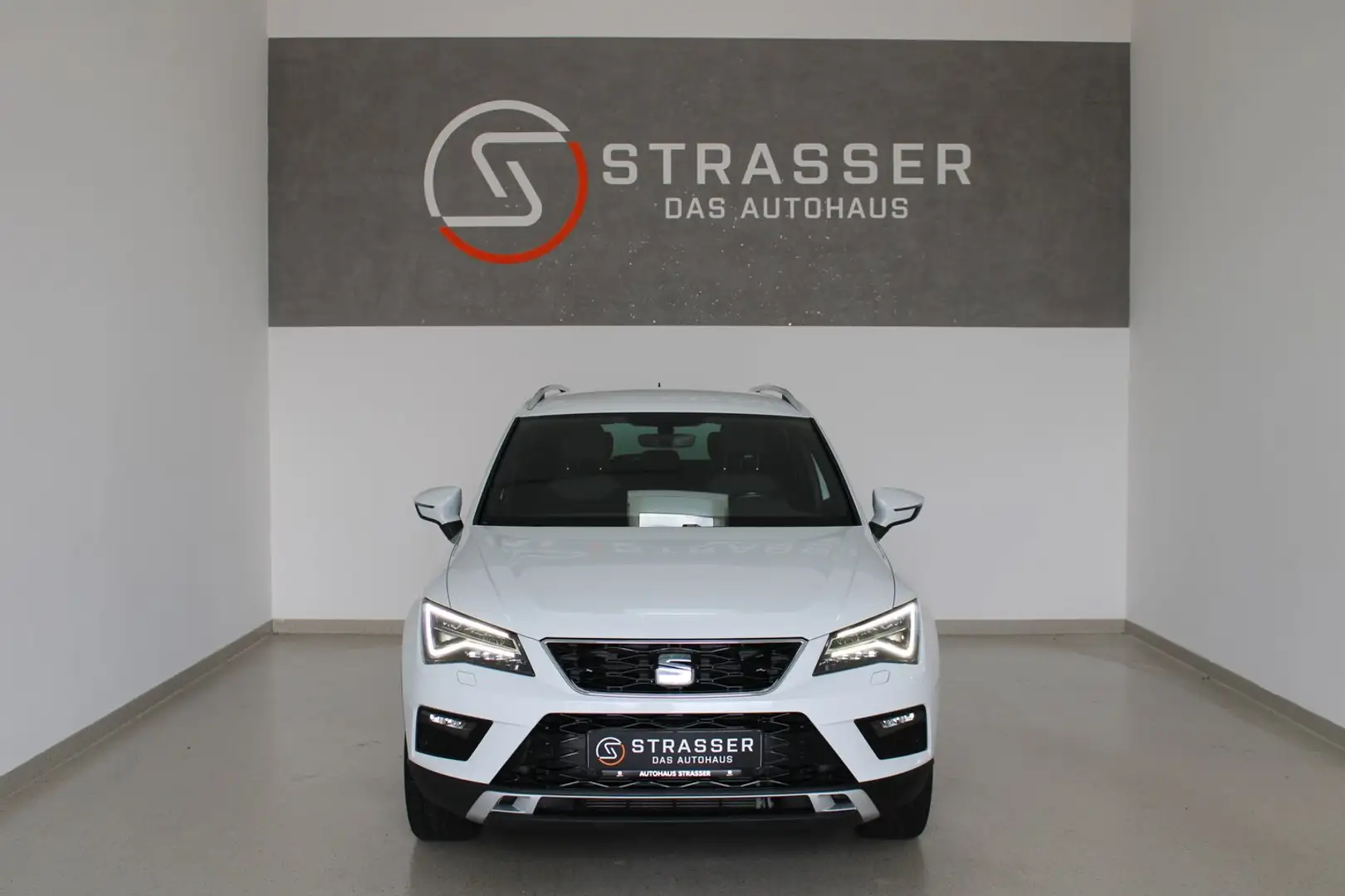 SEAT Ateca Xcellence 2.0 TDI DSG 4Drive Weiß - 2