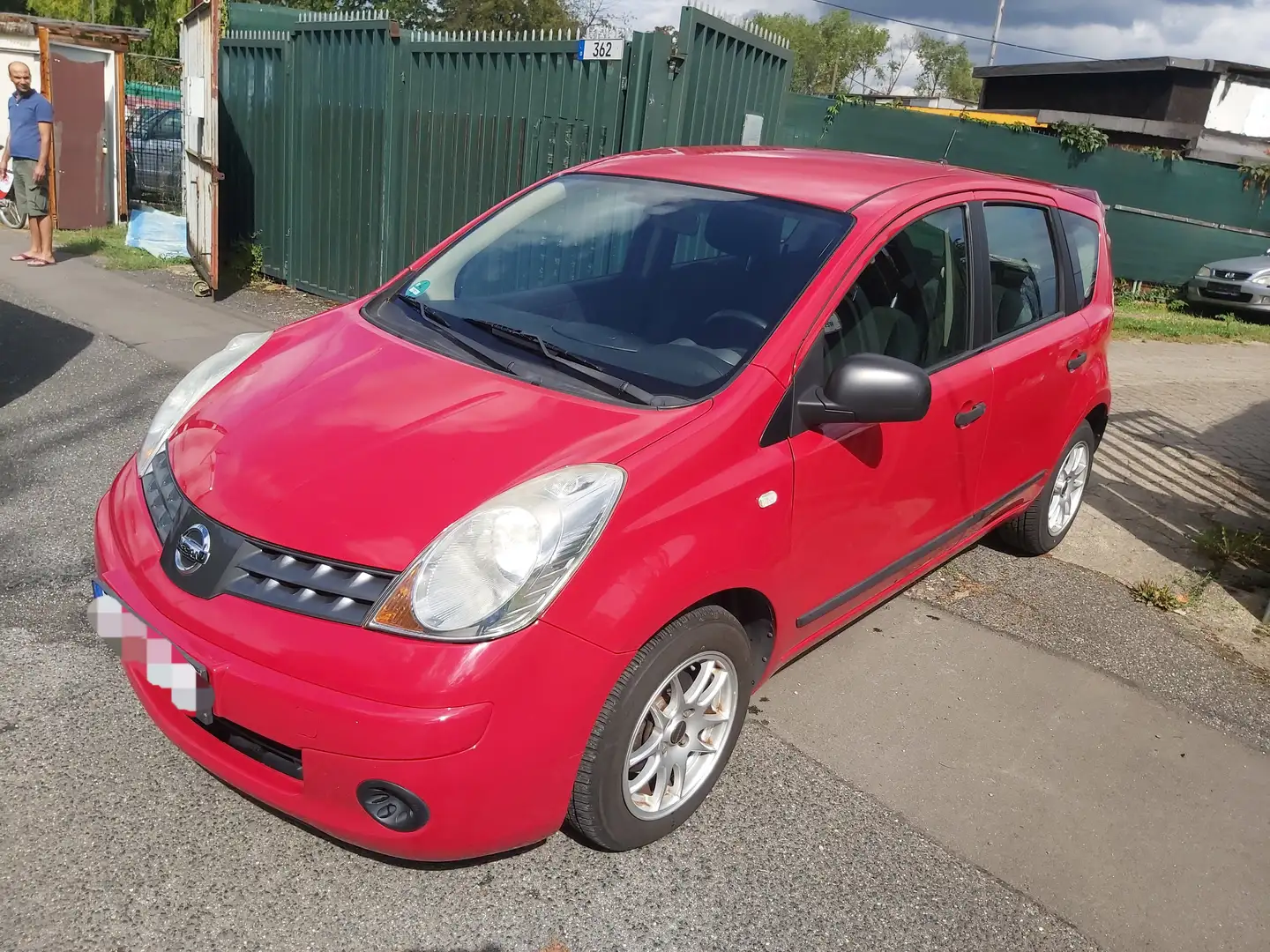 Nissan Note 1.4 Klima, Tüv, Allwetterreifen Rot - 1