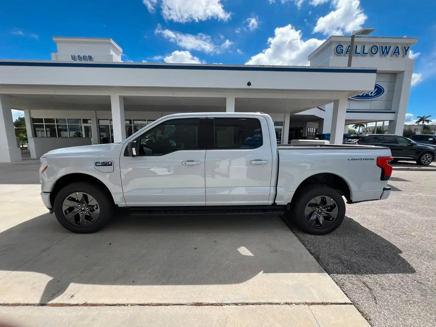 Ford F 150 Lightning Flash 2025 grosse Batterie NEU! Weiß - 2