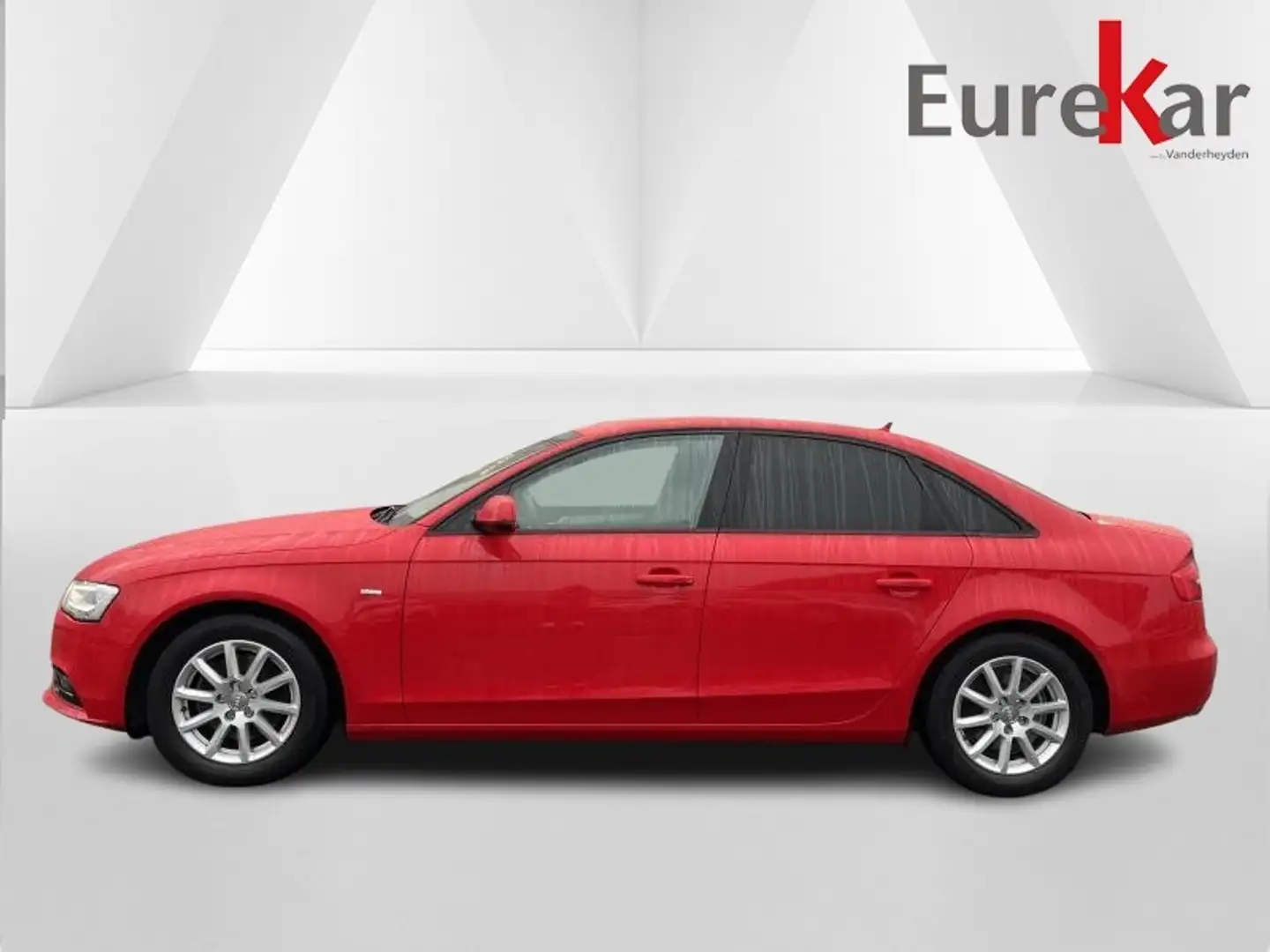 Audi A4 S-Line 1.8 TFSI Red - 2