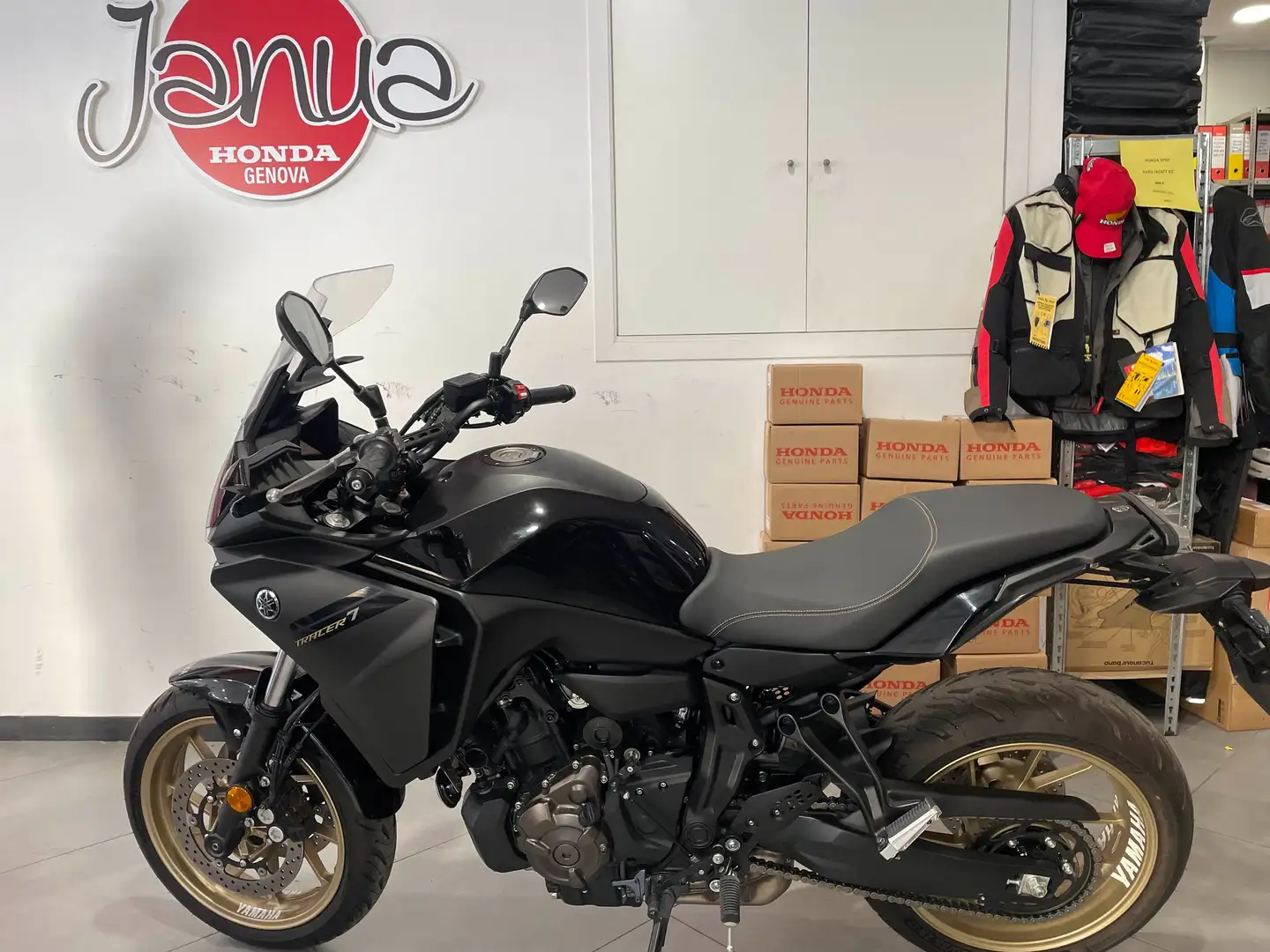 Yamaha Tracer 7 abs Noir - 1