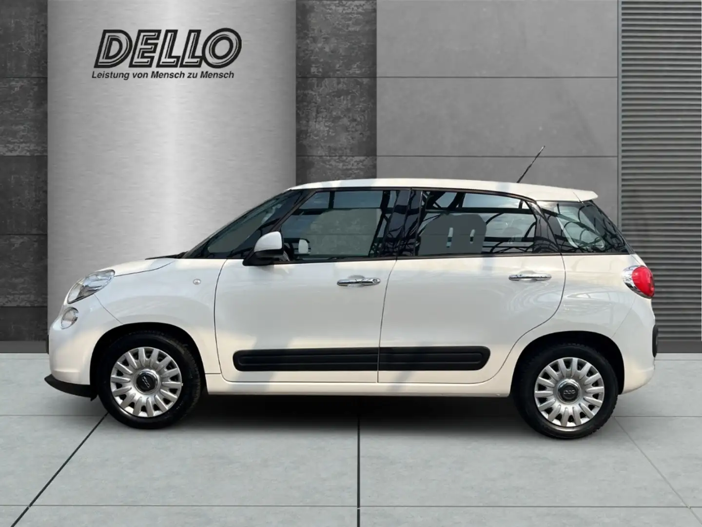 Fiat 500L Easy 1.4 16V SHZ Temp Tel.-Vorb. PDC Berganfahrass Weiß - 2