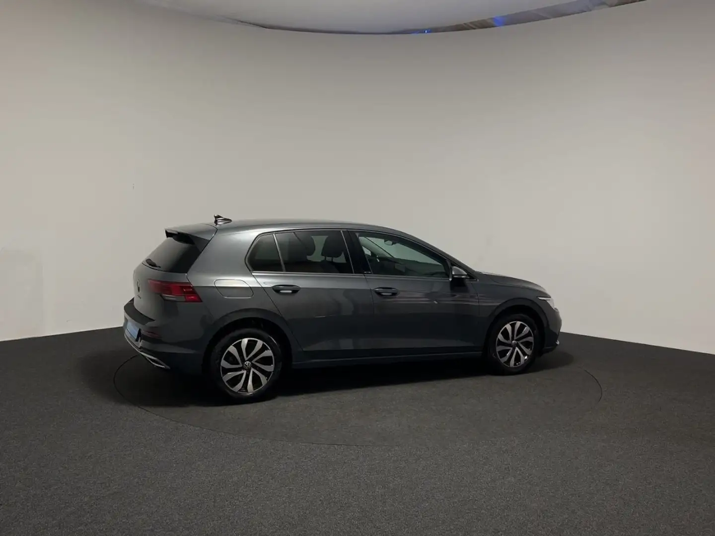 Volkswagen Golf VIII 1.5 TSI Active Klima Navi Einparkhilfe Grigio - 2