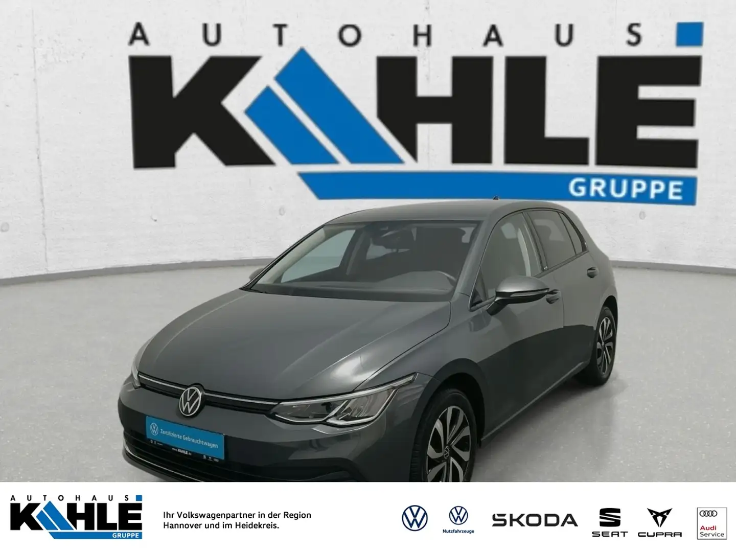 Volkswagen Golf VIII 1.5 TSI Active Klima Navi Einparkhilfe Grigio - 1