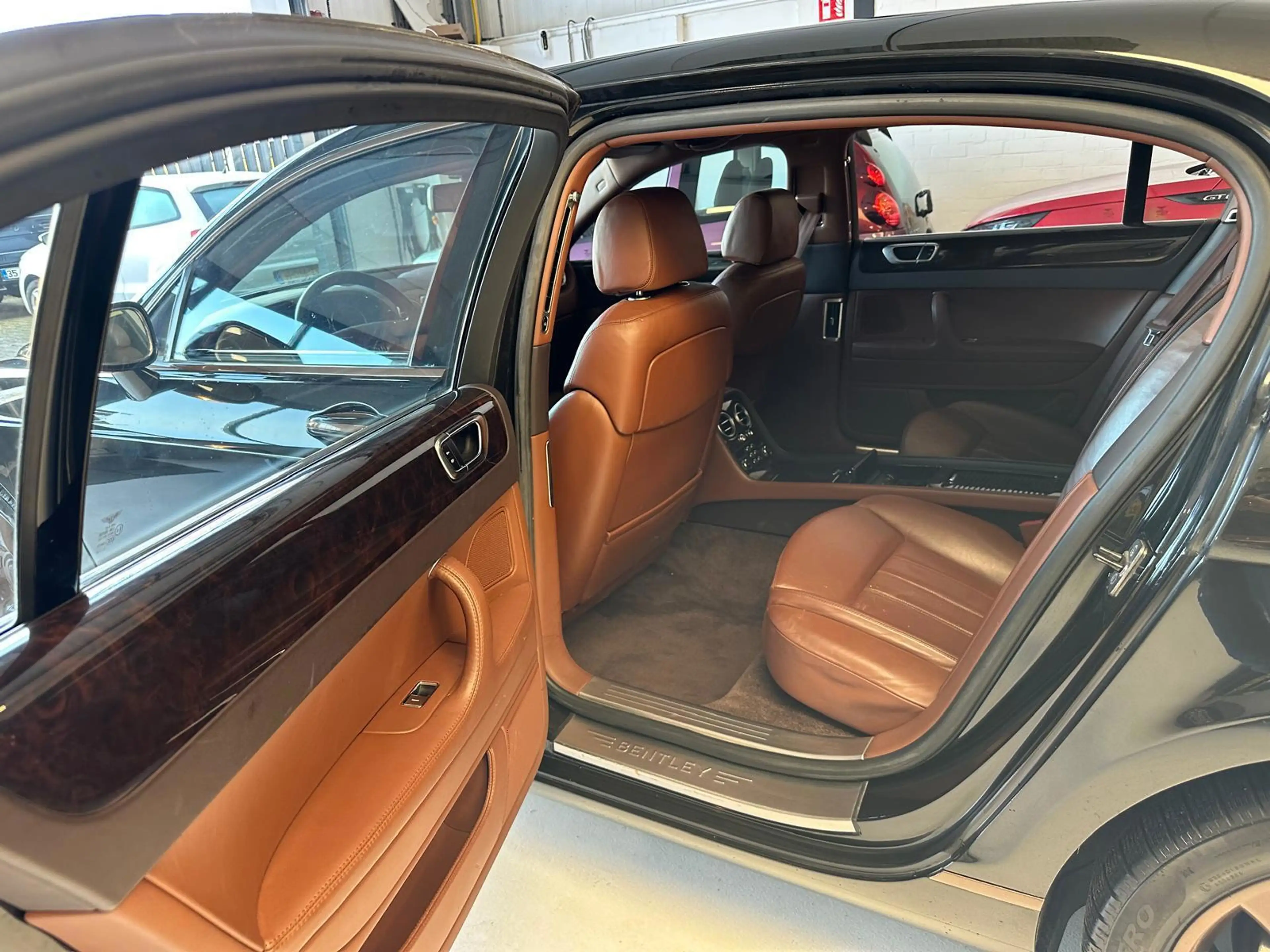 Bentley Flying Spur Continental 6.0 W12 /560PK MASSAGE/STOEL VENTILATI — photo 8