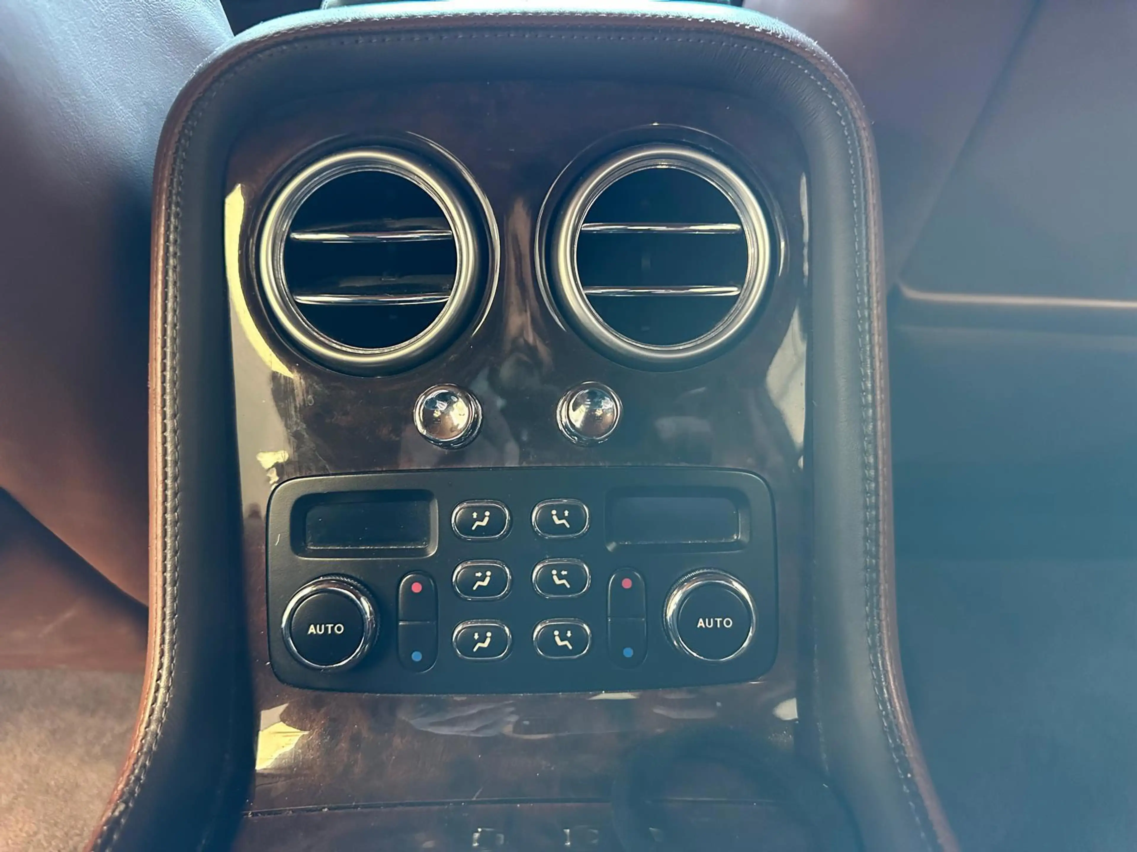 Bentley Flying Spur Continental 6.0 W12 /560PK MASSAGE/STOEL VENTILATI — photo 15