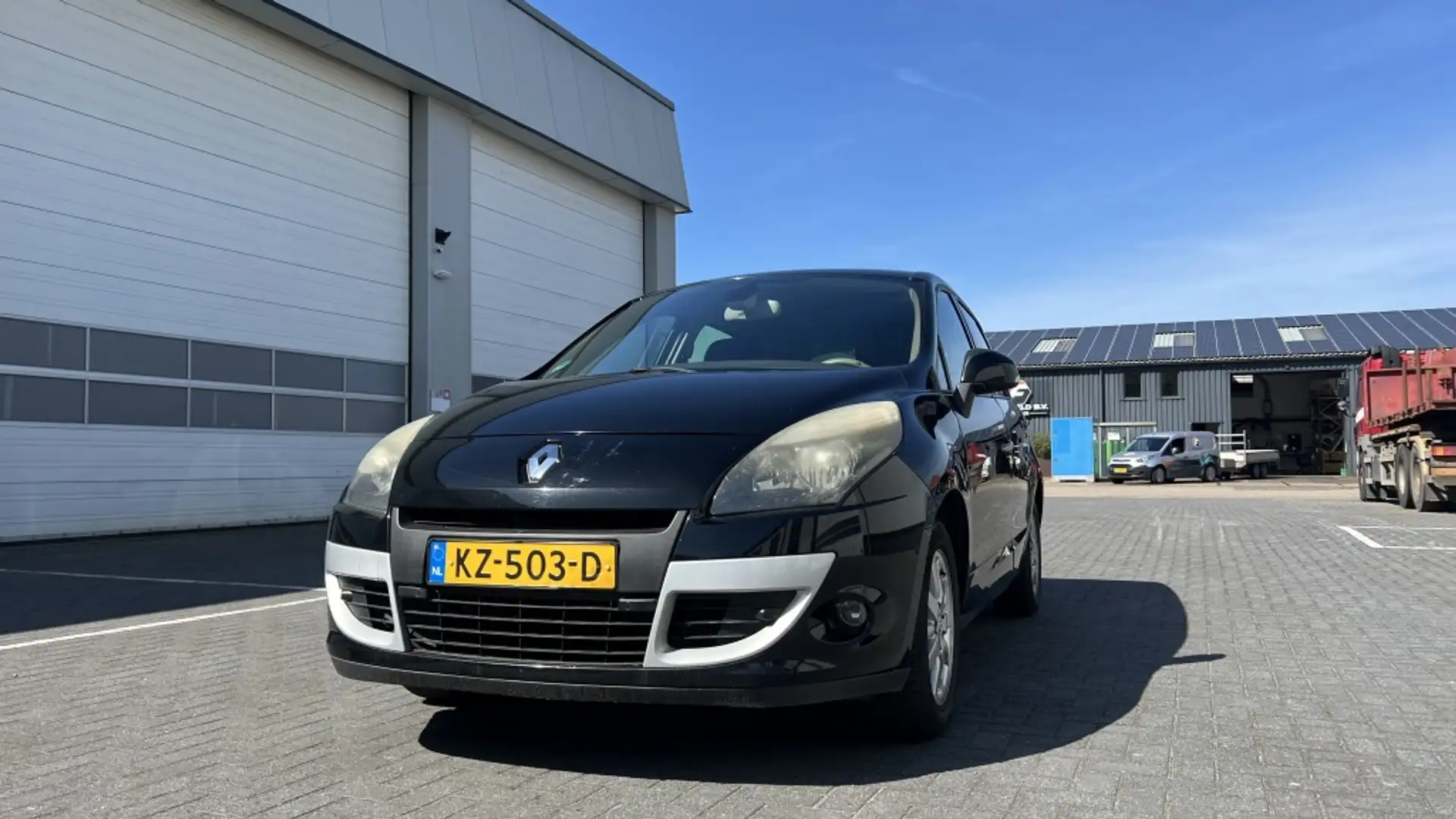 Renault Scenic 2.0 Bose Zwart - 1