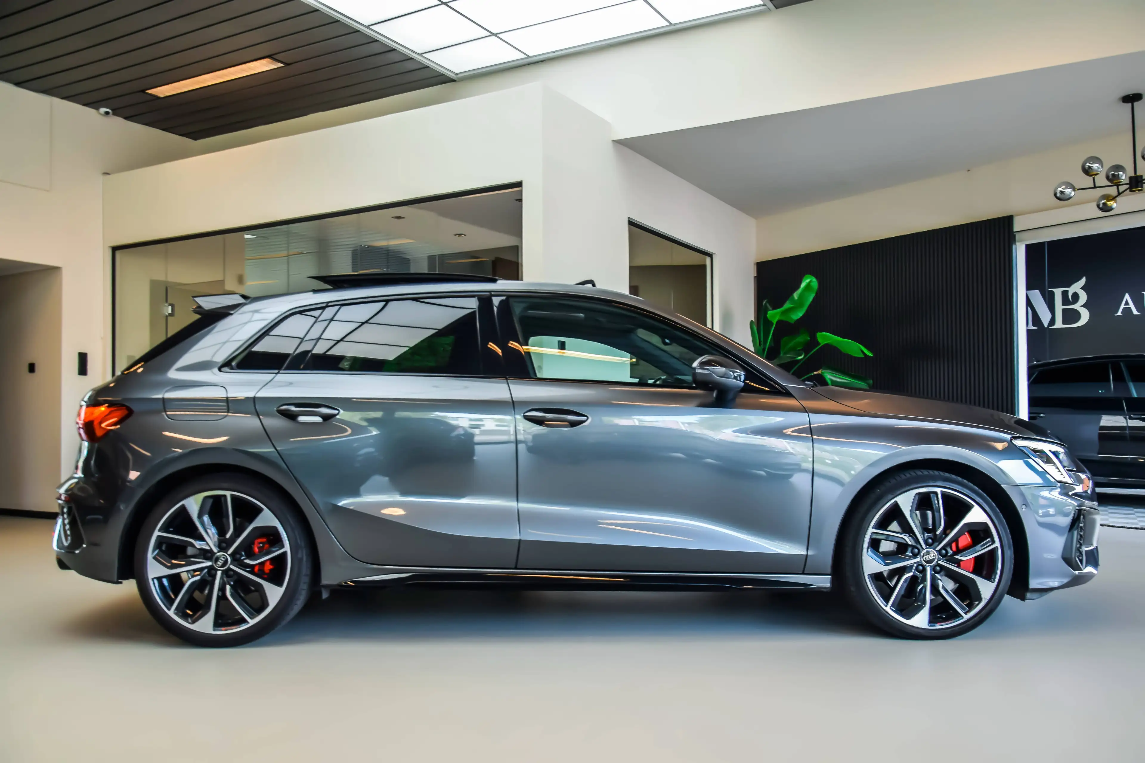 Audi S3 Sportback 2.0 TFSI Quattro 05/2024 - Full Option!! — photo 9