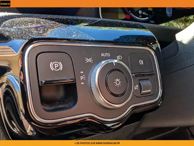 Mercedes-Benz A Class view 26