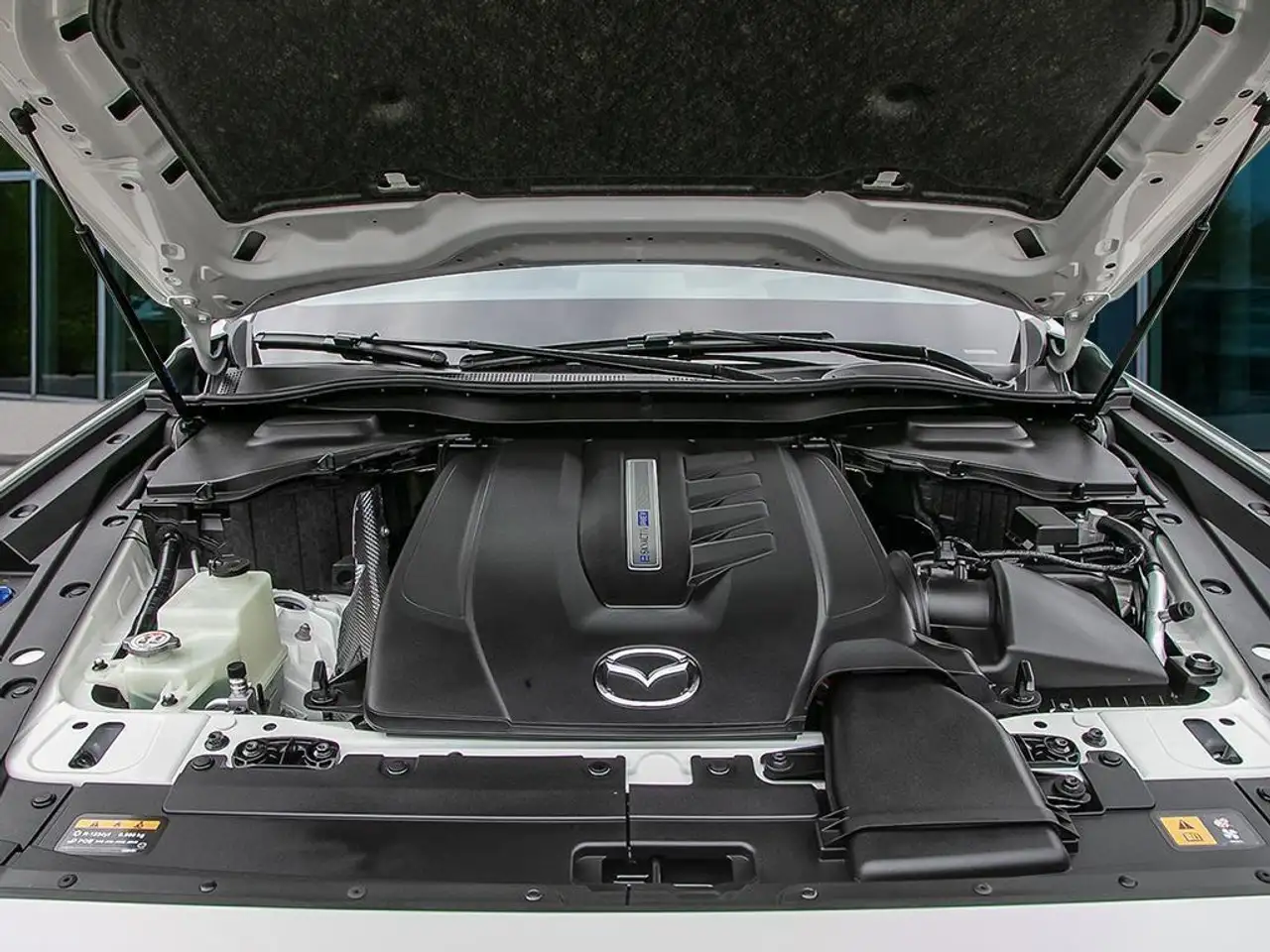 Mazda CX-70 PHEV снимка Mazda CX-70 PHEV