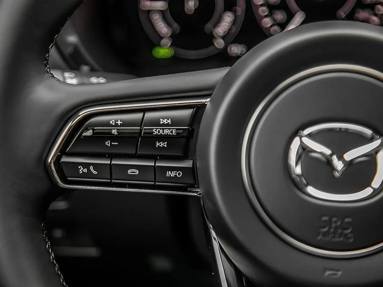 Mazda CX-70 PHEV снимка Mazda CX-70 PHEV
