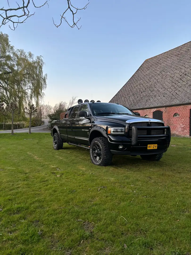 Dodge RAM 2500 5,9 cummins - 1
