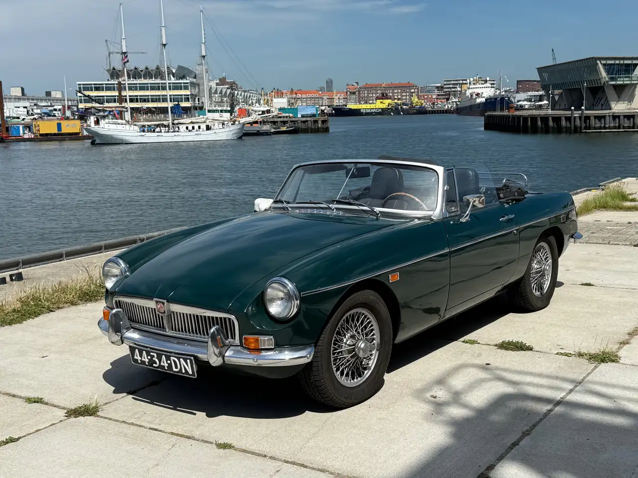MGB 1.8 Roadster, foto 1