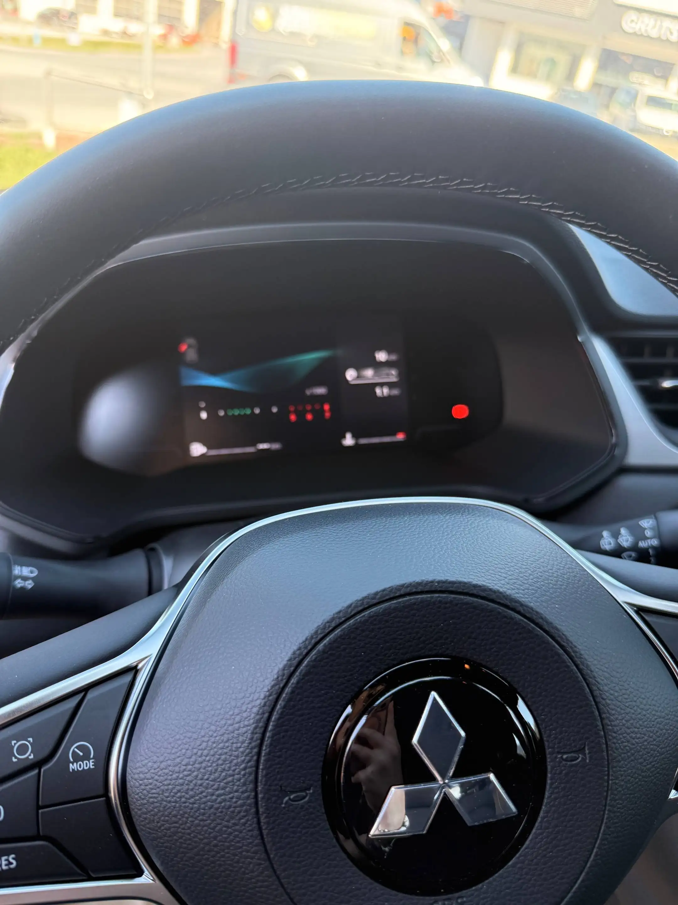 Mitsubishi Grandis Invite — photo 5