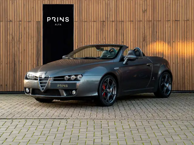Alfa Romeo Spider 1750 TBI Sport | Bose | Leder | Cruise