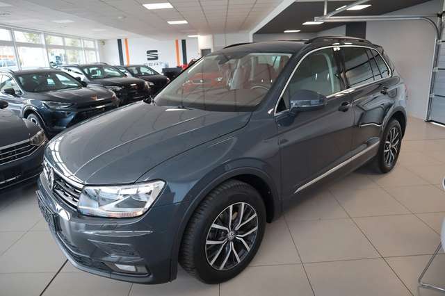 Imagine Volkswagen Tiguan R-Line/PDC/FULL LINK/NAVI/DSG