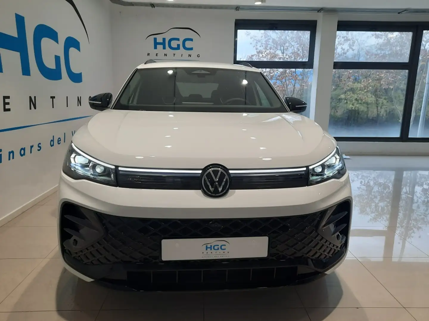 Volkswagen Tiguan 2.0TDI DSG R-Line 110kW Blanco - 2