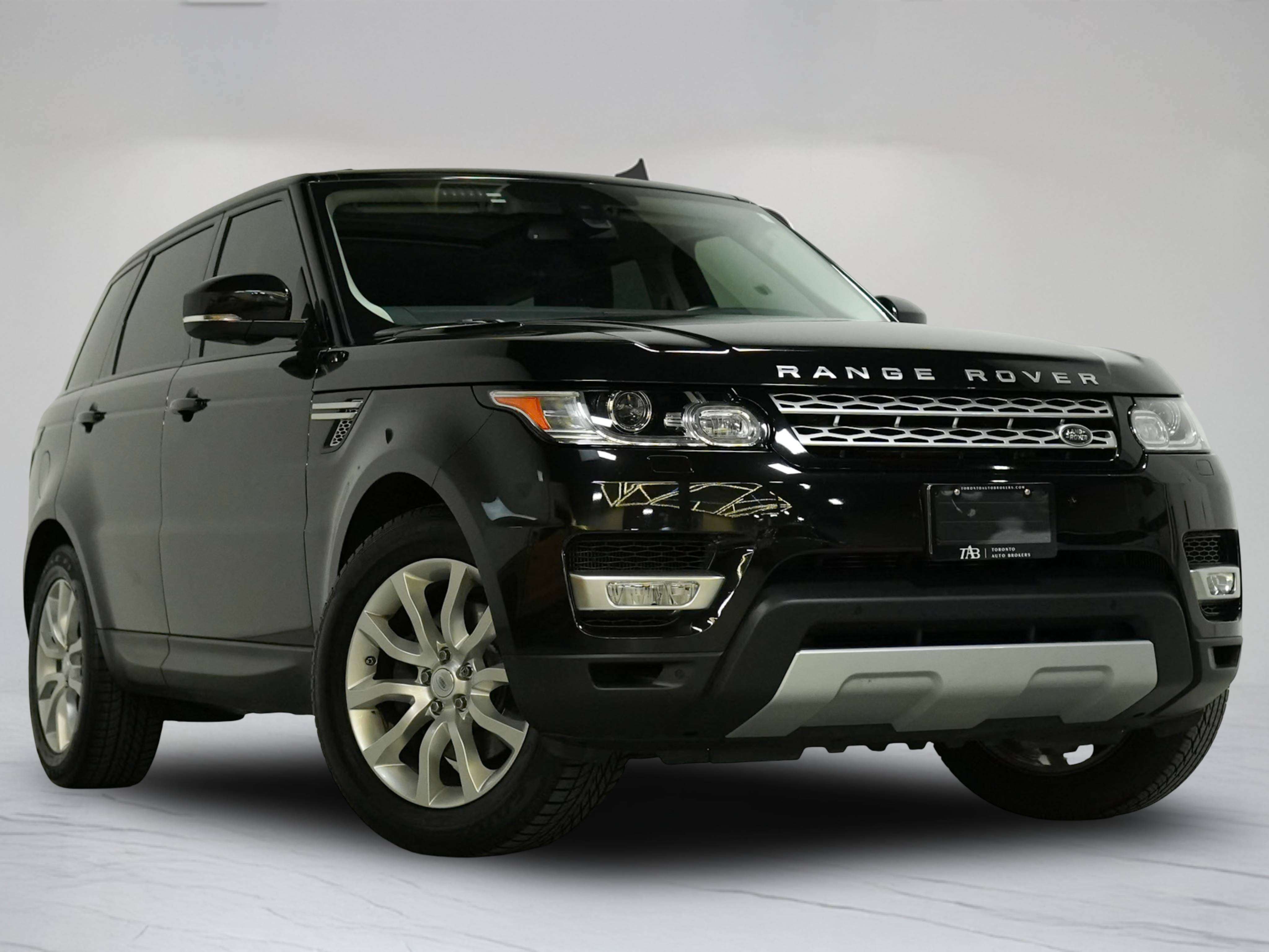 used 2015 Land Rover Range Rover Sport car, priced at $29,900