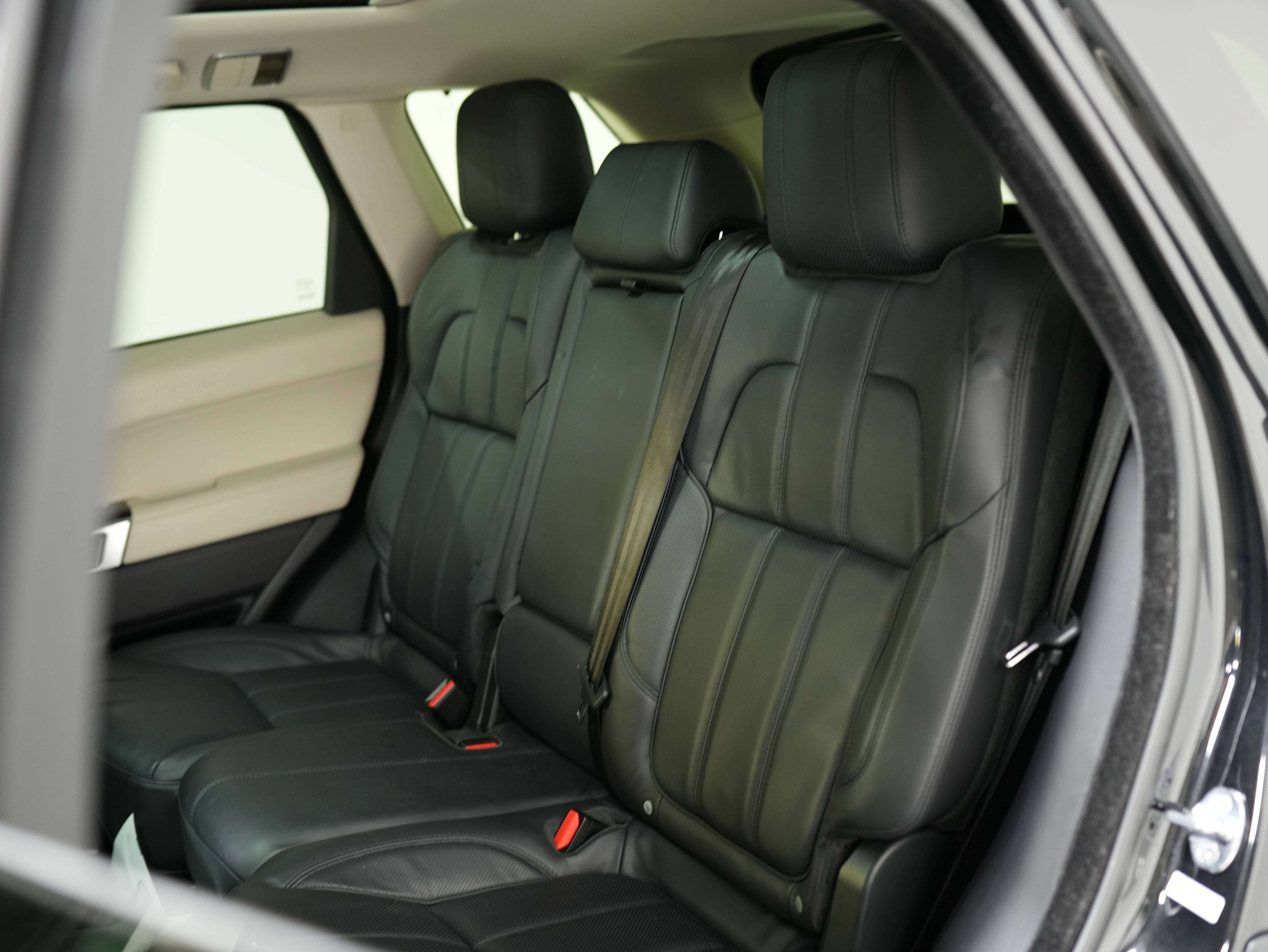used 2015 Land Rover Range Rover Sport car, priced at $29,900