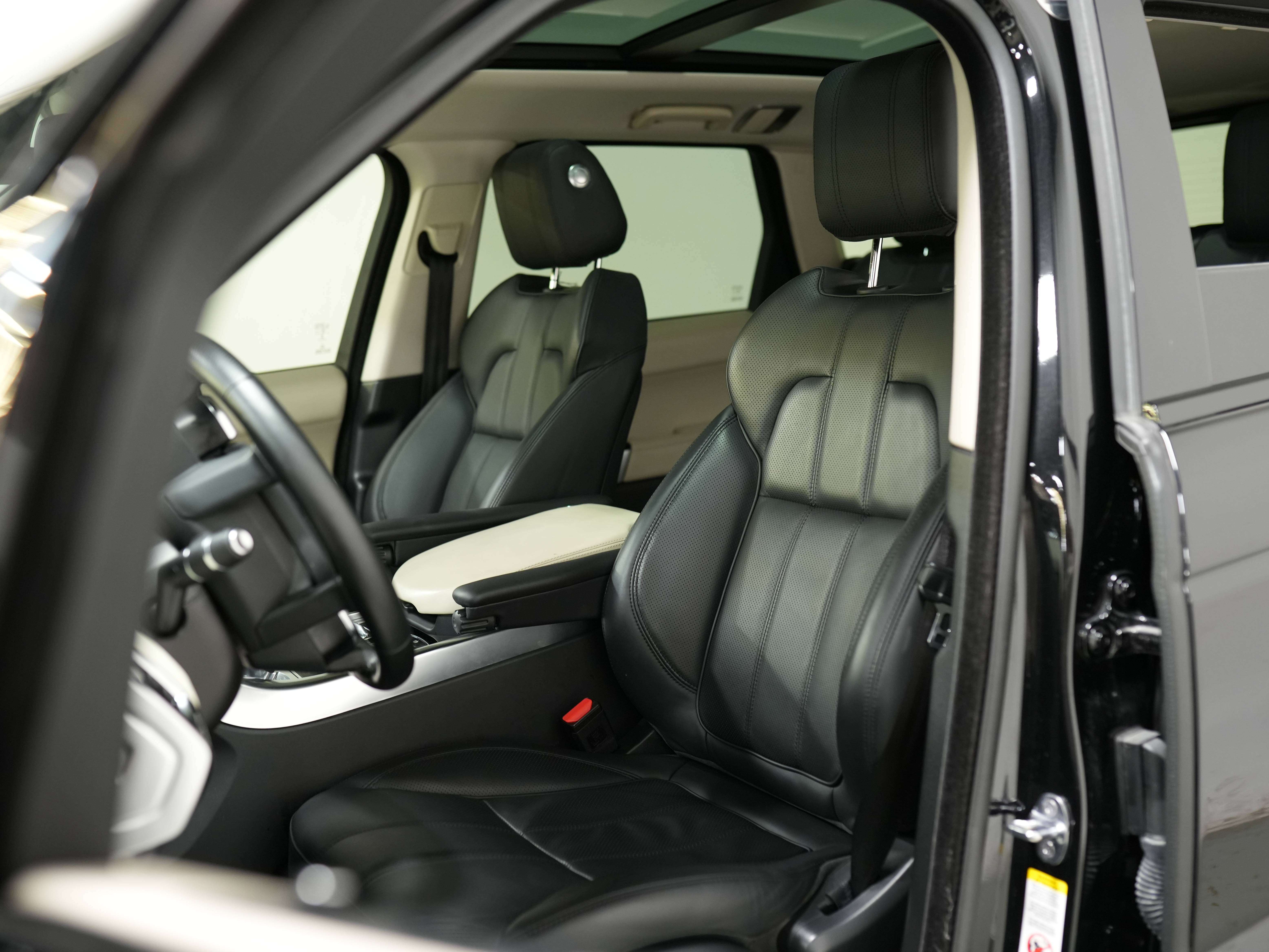 used 2015 Land Rover Range Rover Sport car, priced at $29,900