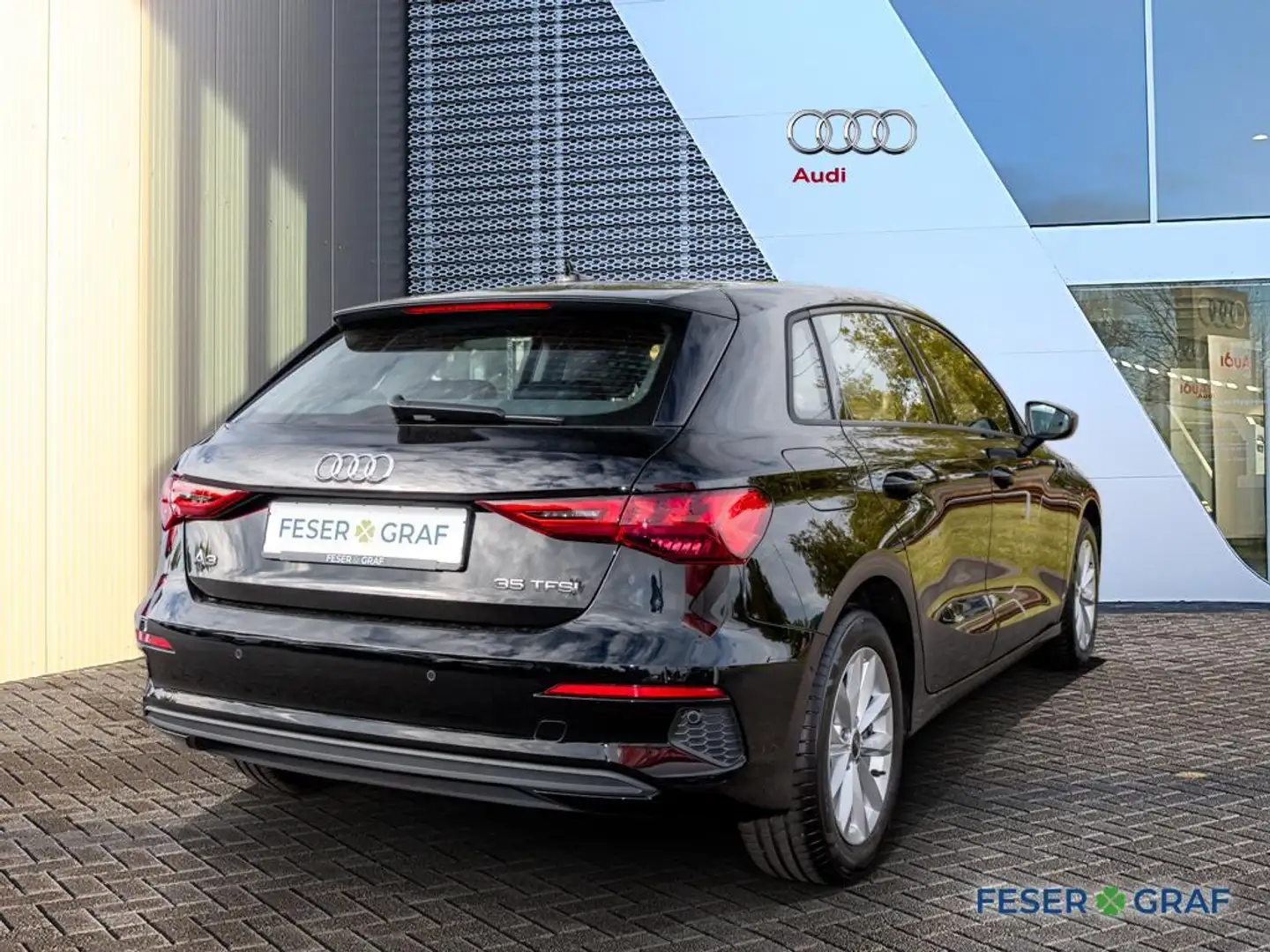 Audi A3 35 TFSI /LED/ACC/Navi+ Noir - 2