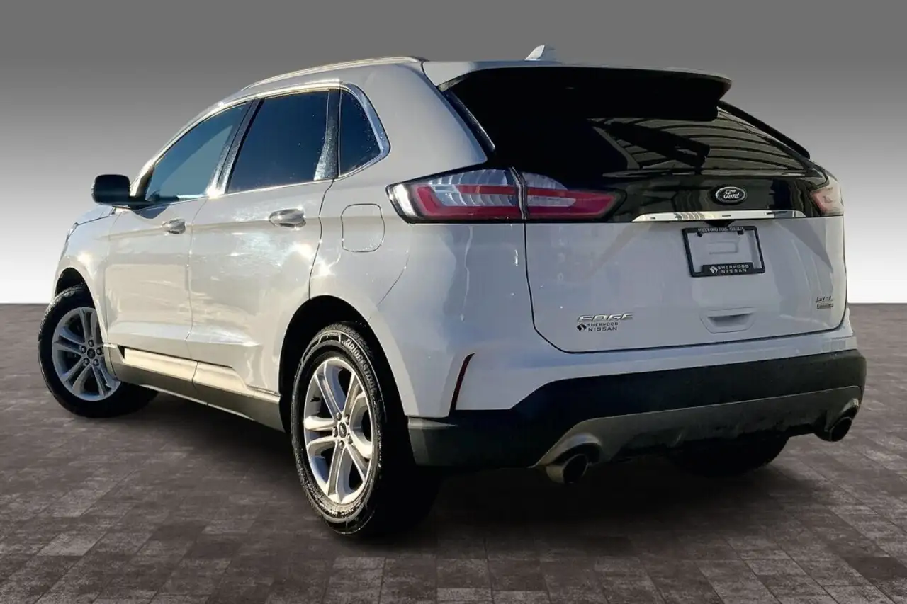 Ford Edge снимка Ford Edge