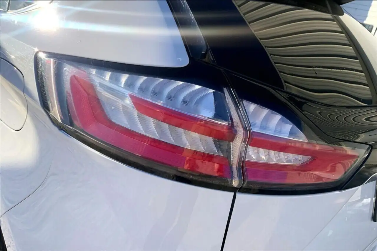 Ford Edge снимка Ford Edge