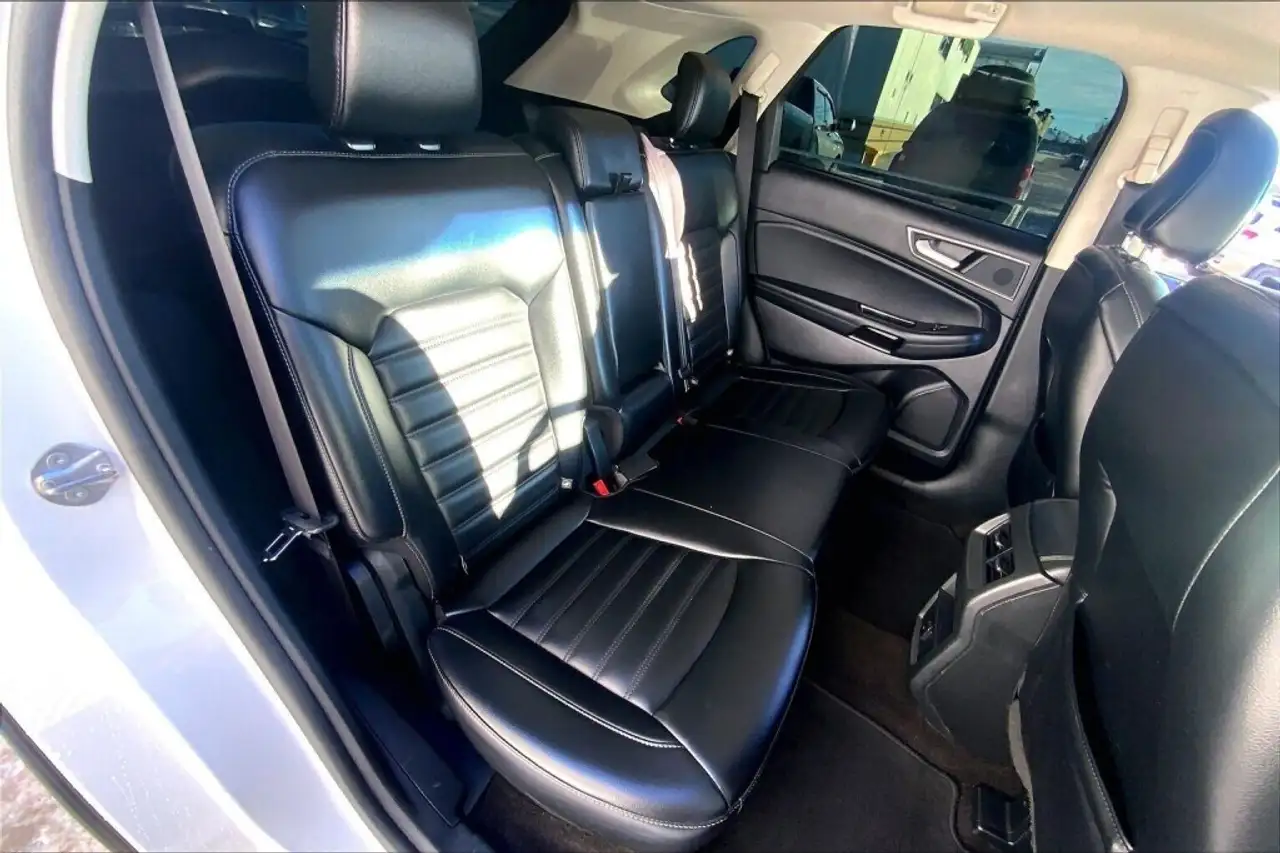 Ford Edge снимка Ford Edge