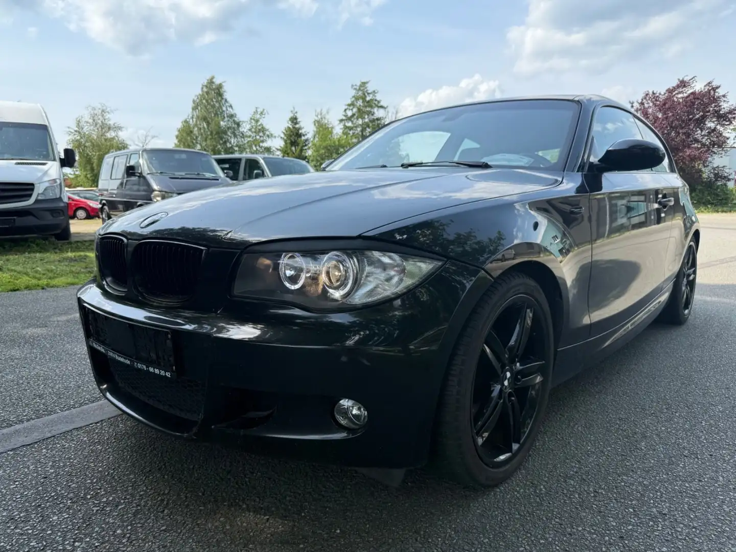 BMW 118 Baureihe 1 Lim. 118i Negro - 1