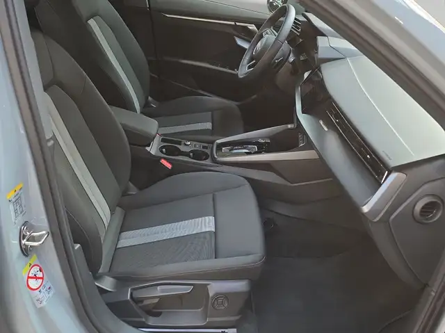 Audi A3 view 4