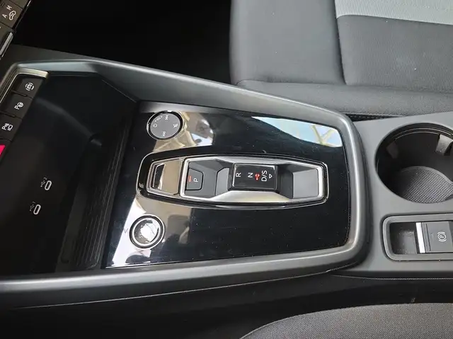 Audi A3 view 11