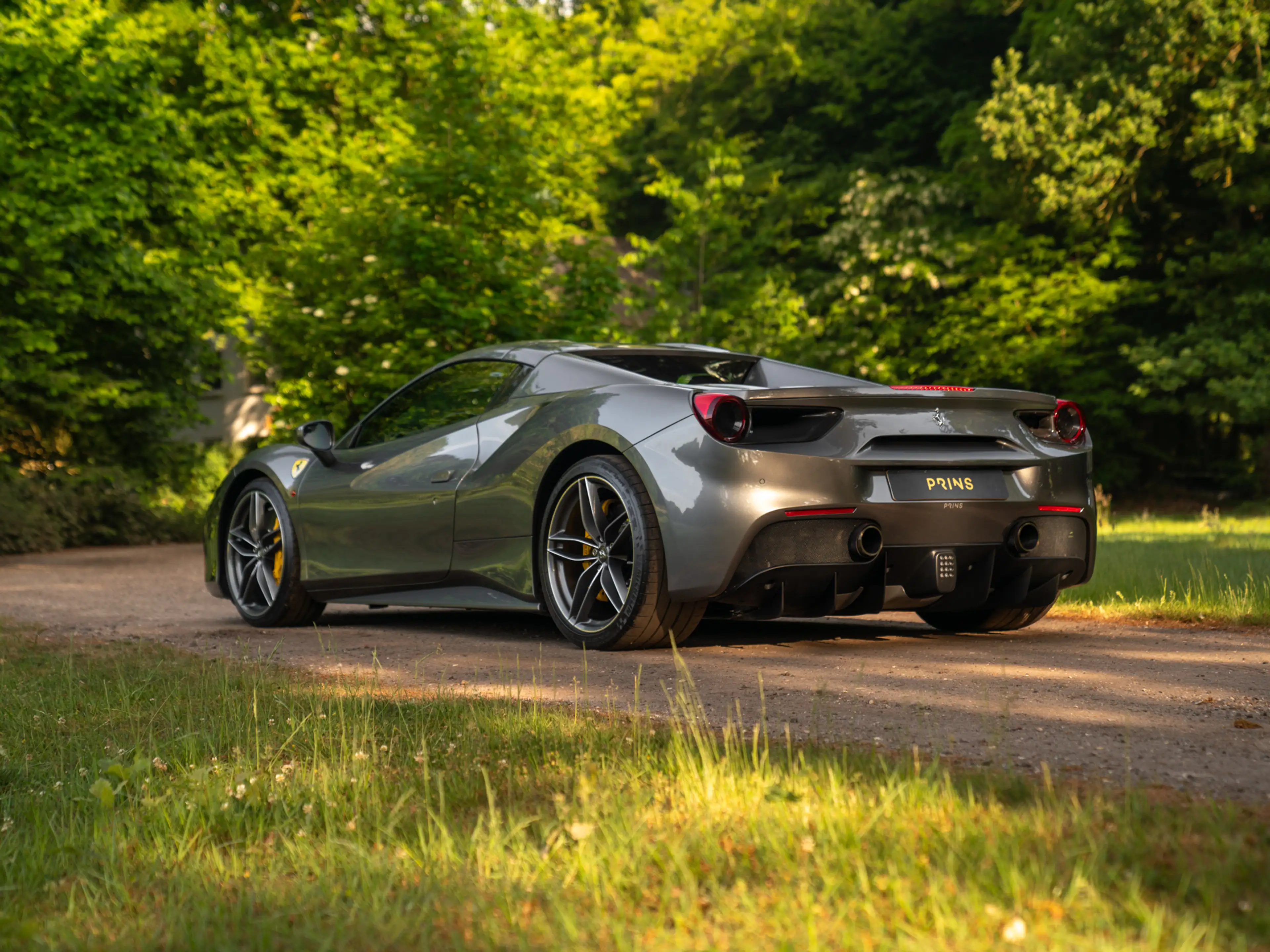 Ferrari 488 Spider | Atelier Car | New Power 07-2027 | Lift | — photo 27