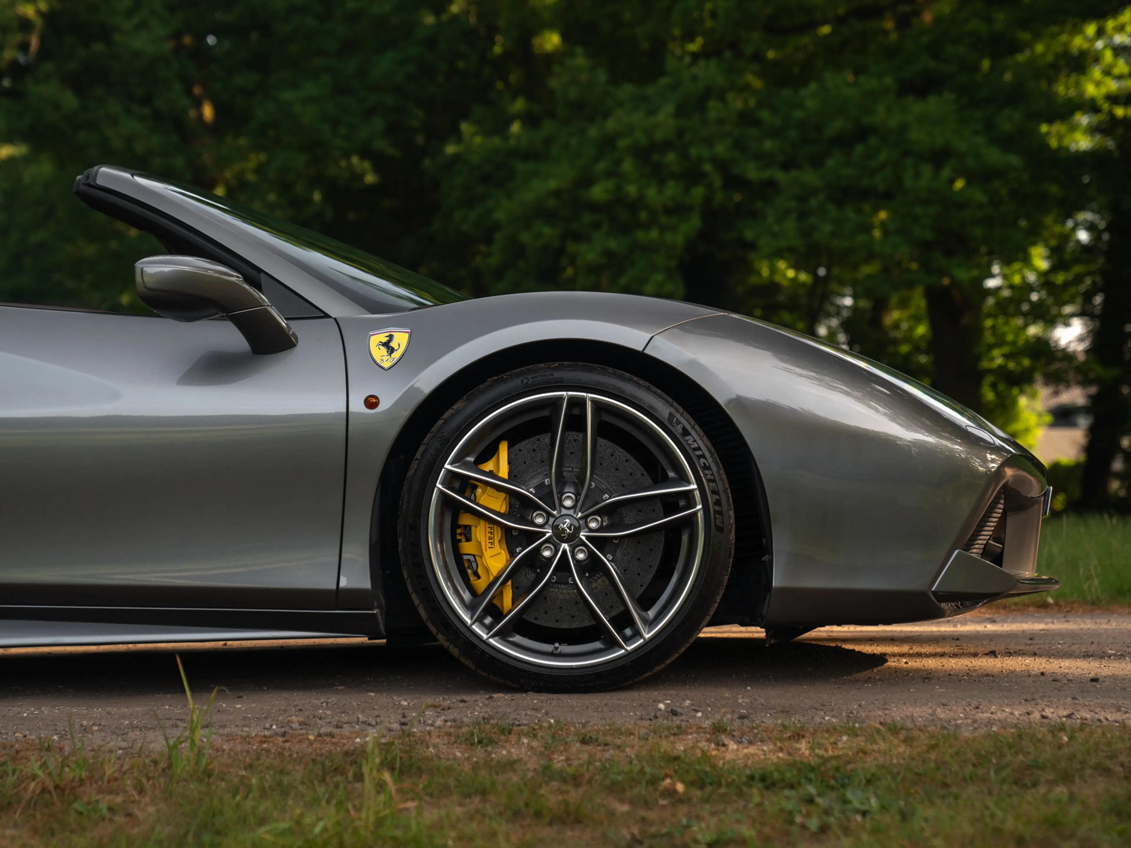 Ferrari 488 Spider | Atelier Car | New Power 07-2027 | Lift | — photo 15