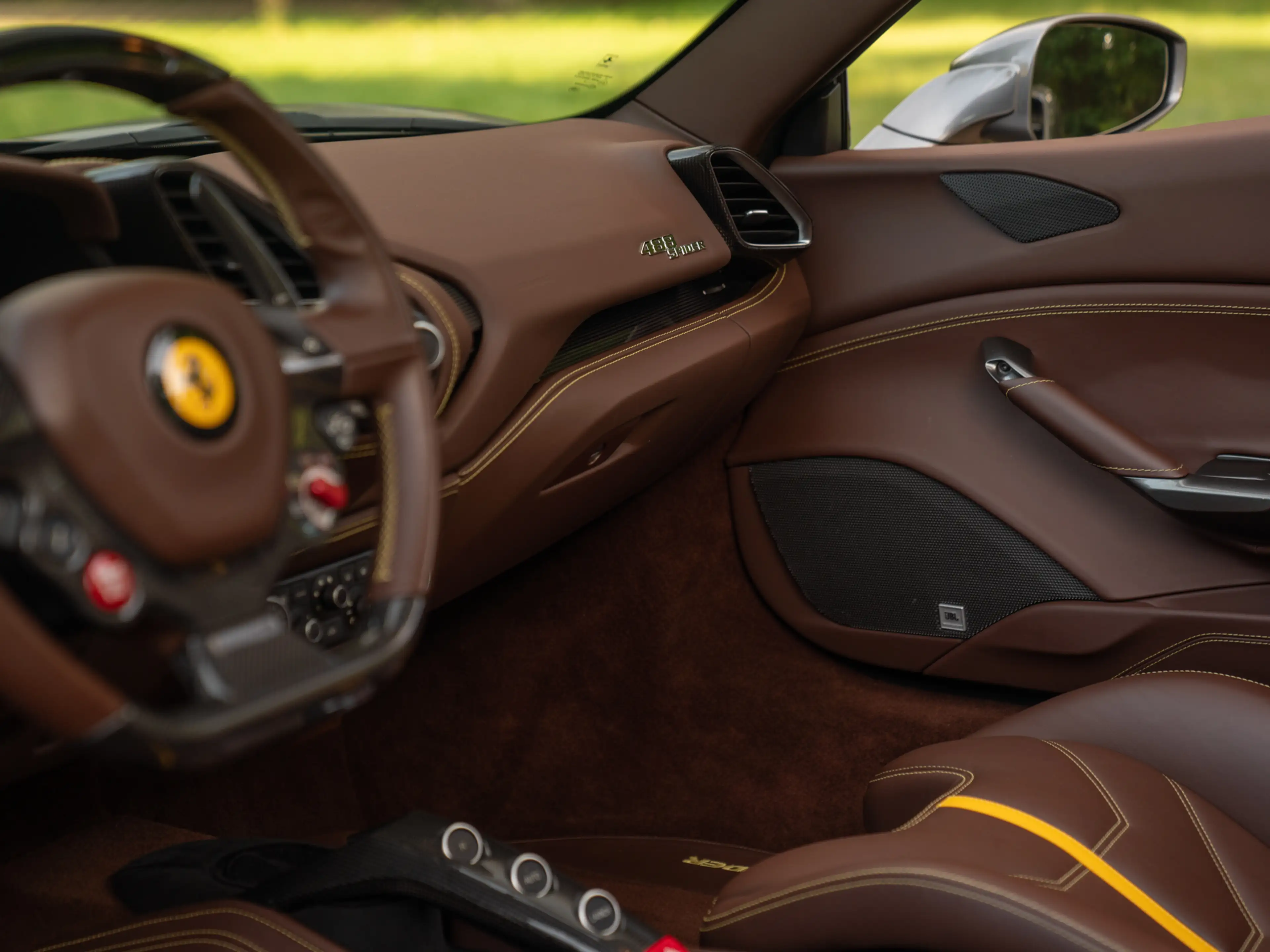 Ferrari 488 Spider | Atelier Car | New Power 07-2027 | Lift | — photo 12