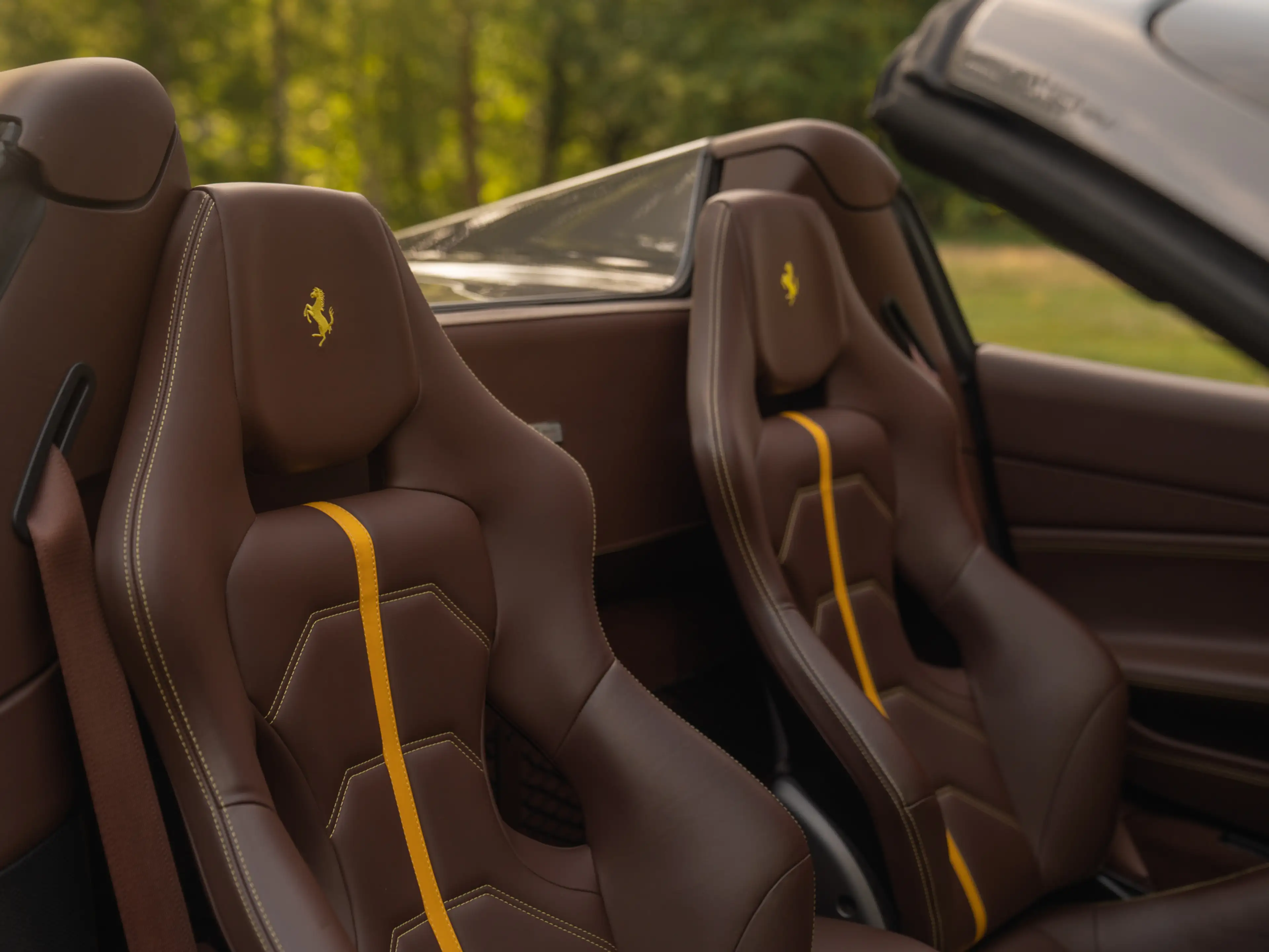 Ferrari 488 Spider | Atelier Car | New Power 07-2027 | Lift | — photo 32
