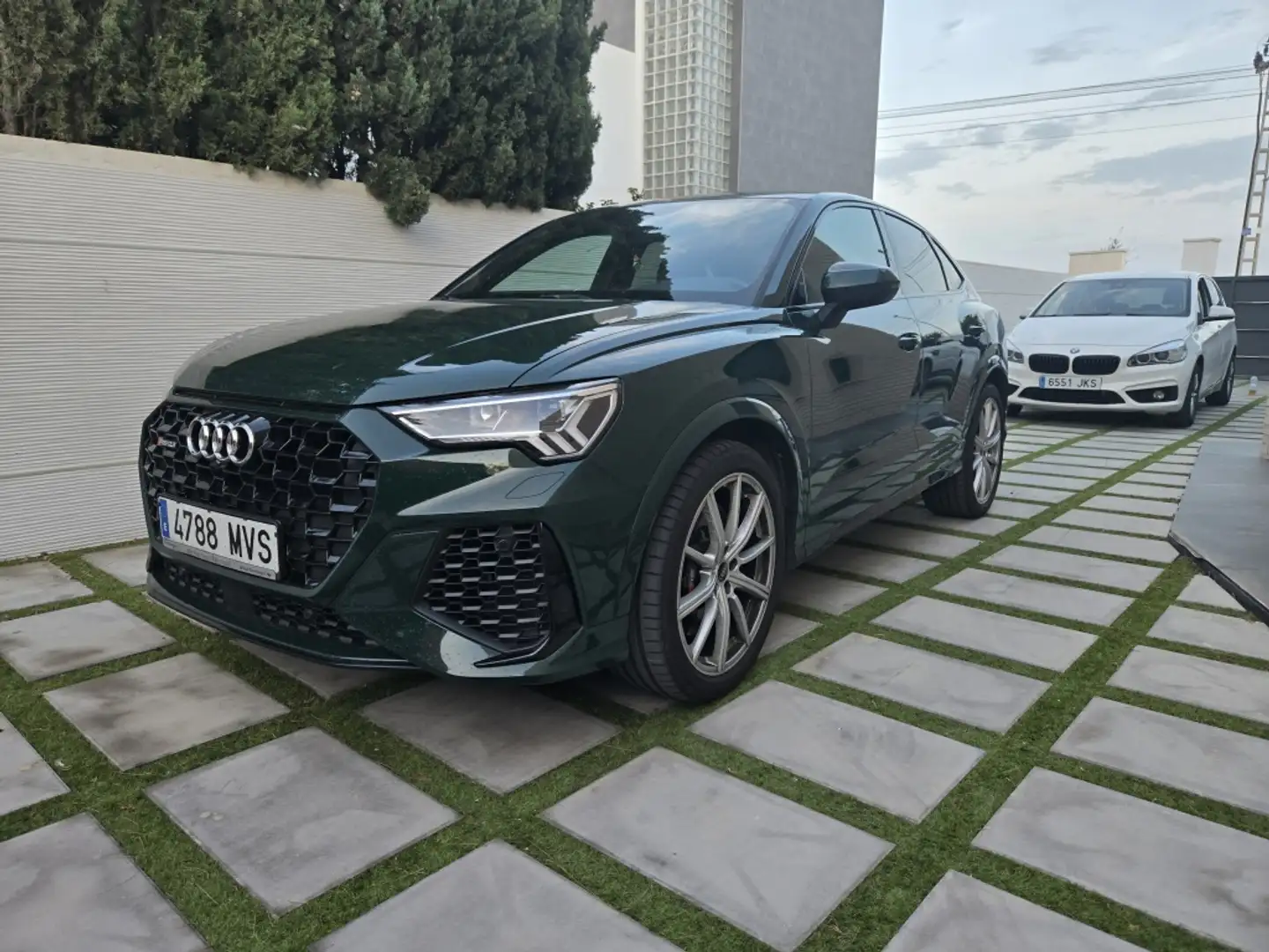 Audi RS Q3 2.5 TFSI quattro S tronic Verde - 1