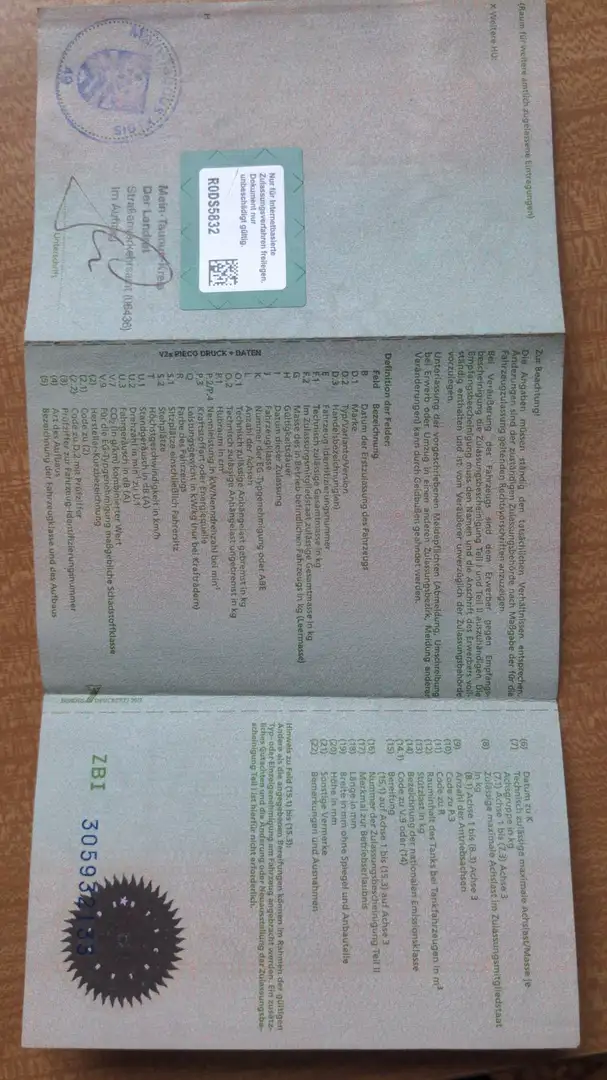 Mercedes-Benz 208 - 1