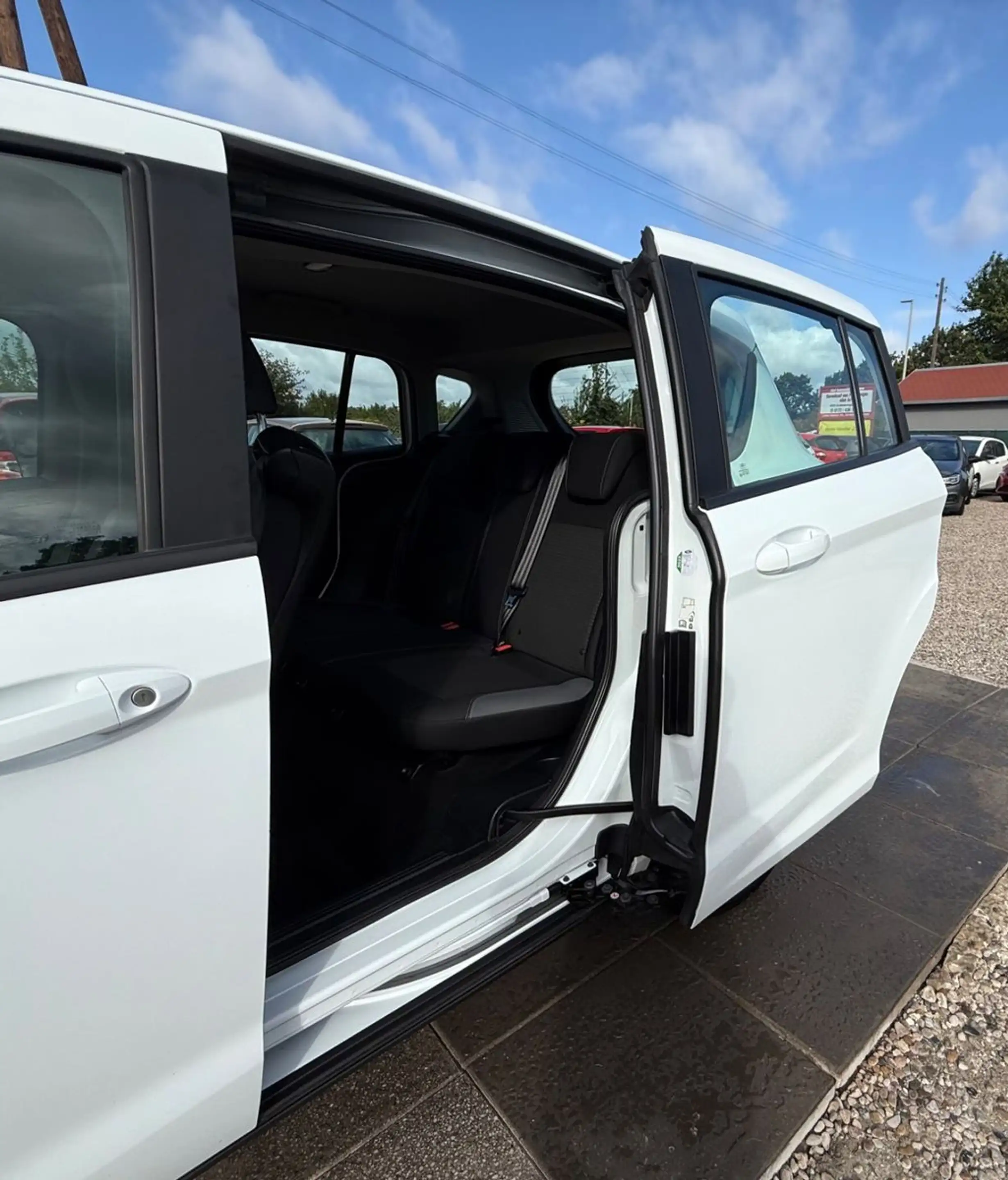 Ford B-Max Sync Edition  Sportsitze Sport Lenkrad — photo 8