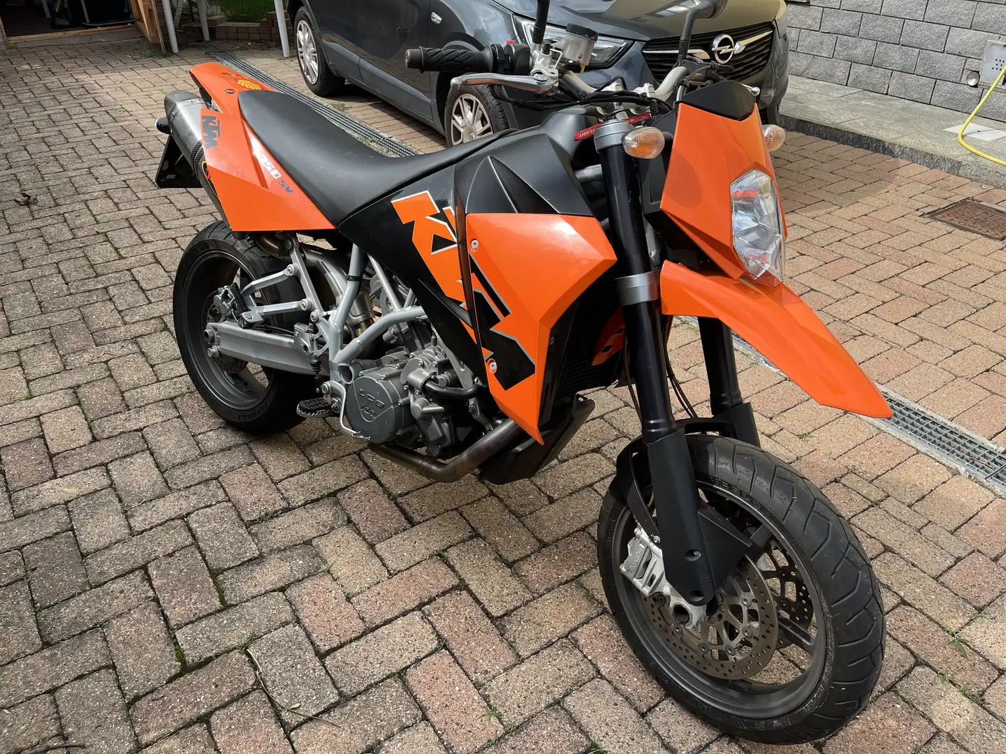 KTM 950 Supermoto - 1