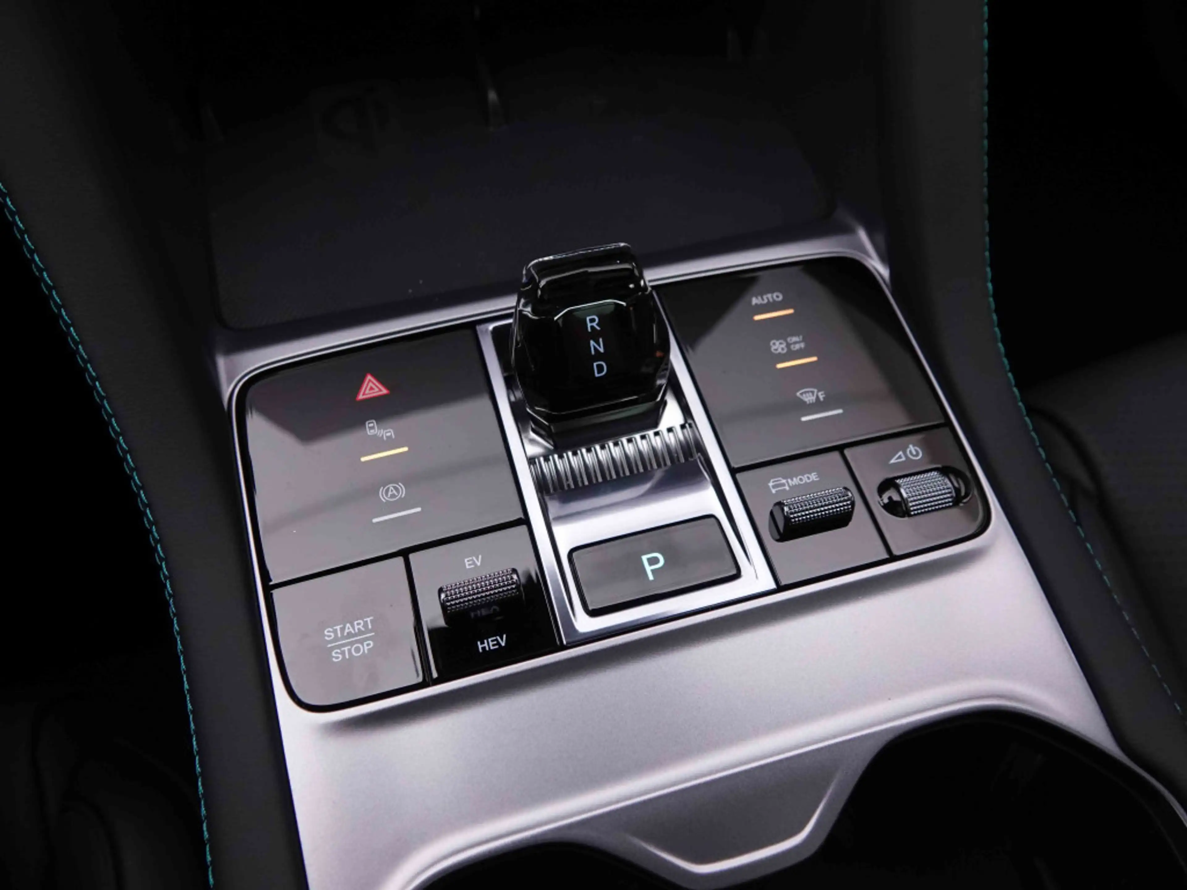 BYD Seal U PHEV 218 Boost | EV Range 80km | Pano | Leather | Infinity Sound | GPS — photo 10