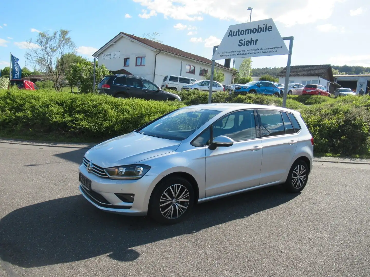 Volkswagen Golf Sportsvan VII Allstar DSG Stříbrná - 2